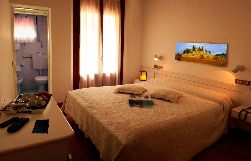 Hotel Aggravi Chianciano Terme Quarto foto