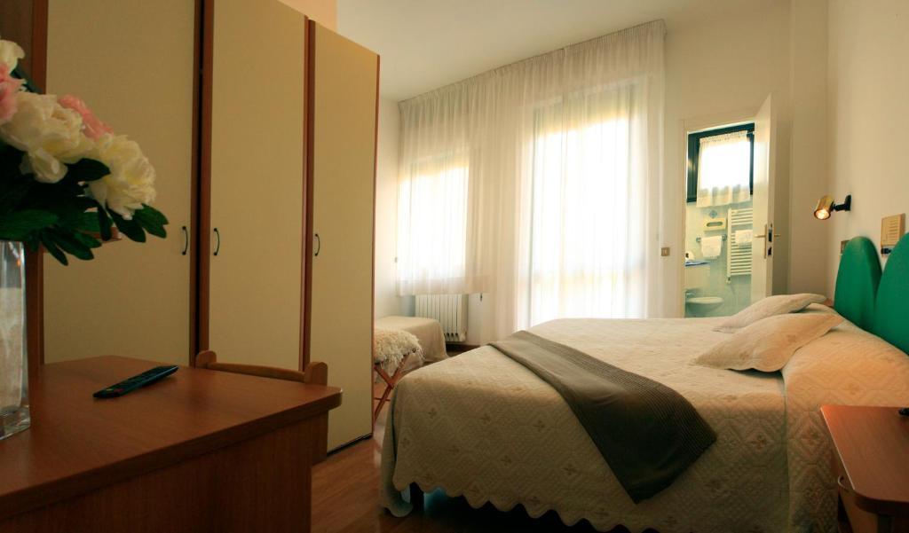 Hotel Aggravi Chianciano Terme Quarto foto