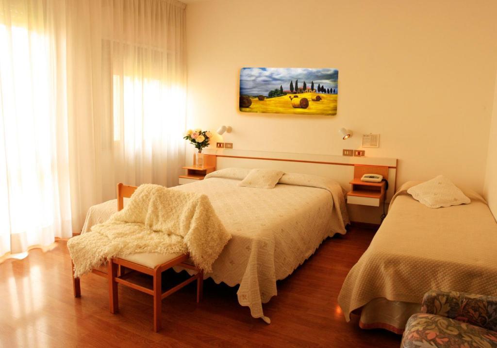 Hotel Aggravi Chianciano Terme Quarto foto
